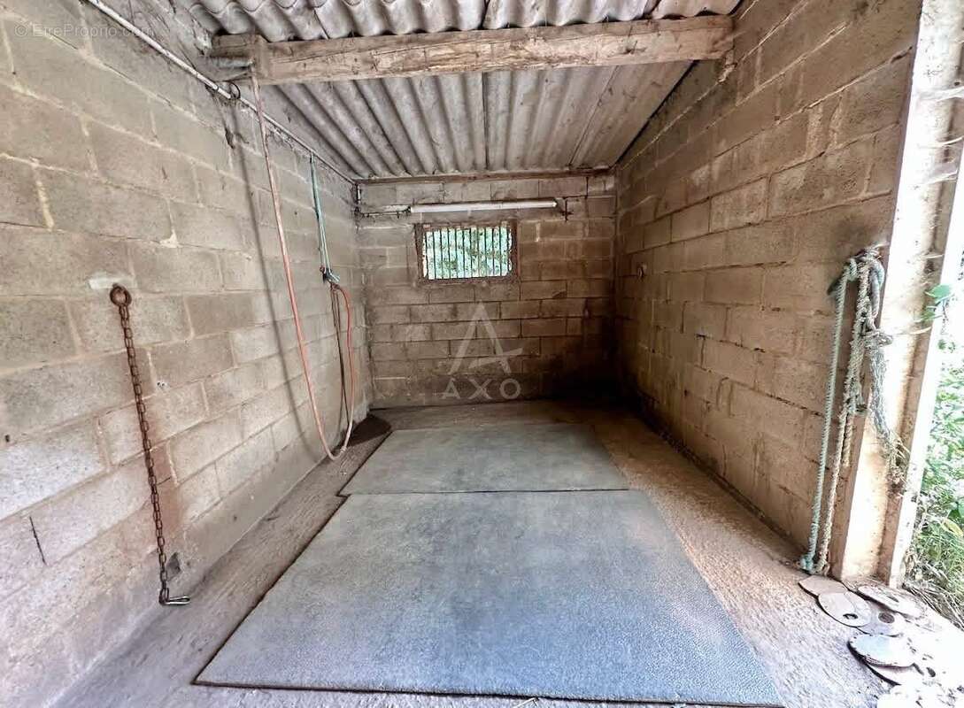 Haras d'entraînement  28 hectares d'un seul tenant à 10 km de Caen - photo 10