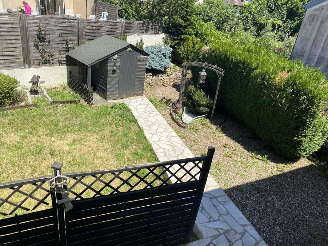 Maison à LE PLESSIS-ROBINSON