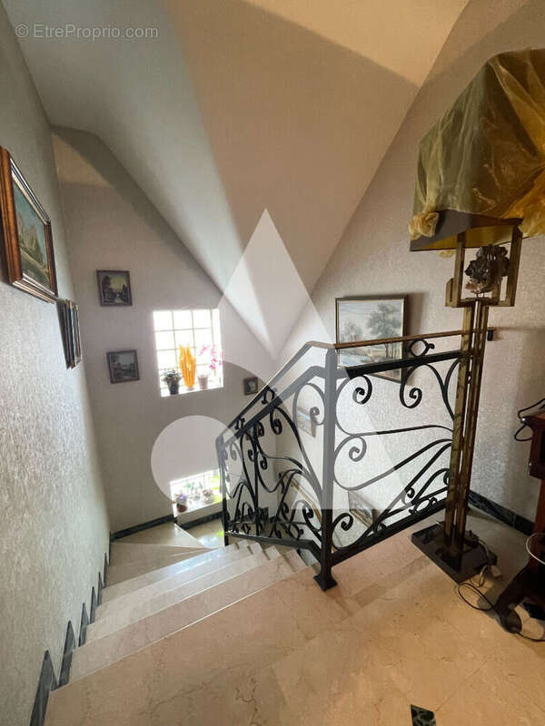 Maison Noiseau 7 pièce(s) 166 m2 - 5 chambres - photo 9
