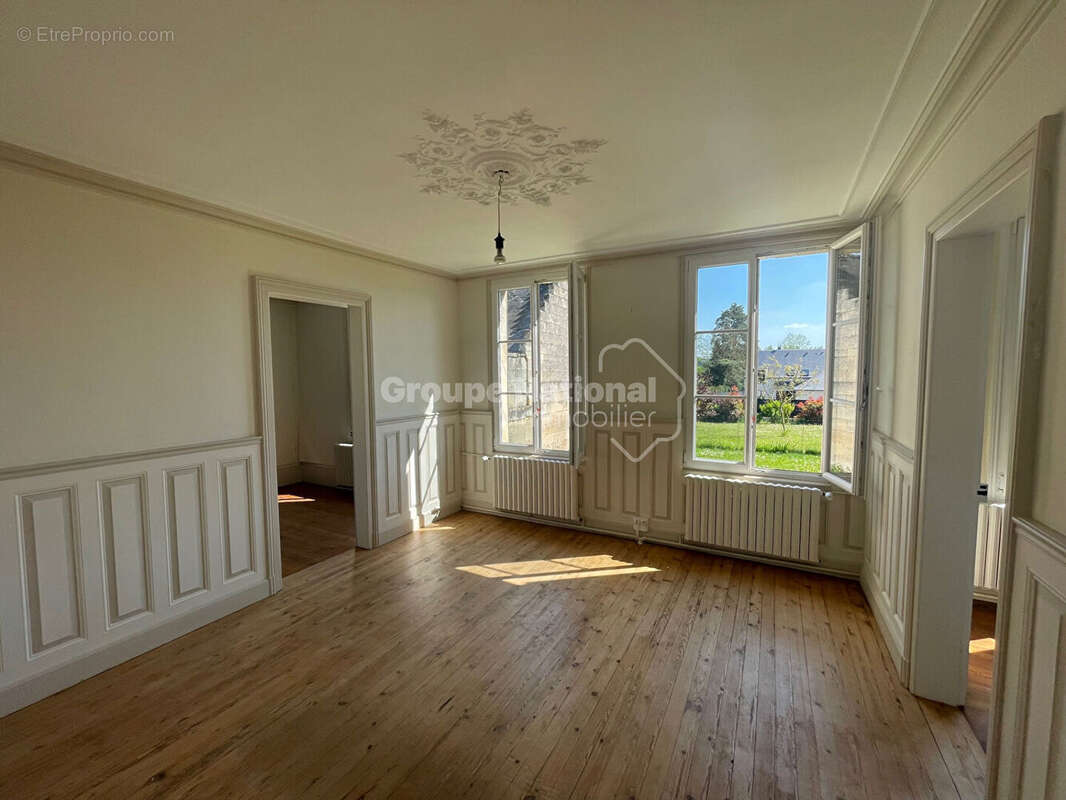 Maison à BERNEUIL-SUR-AISNE