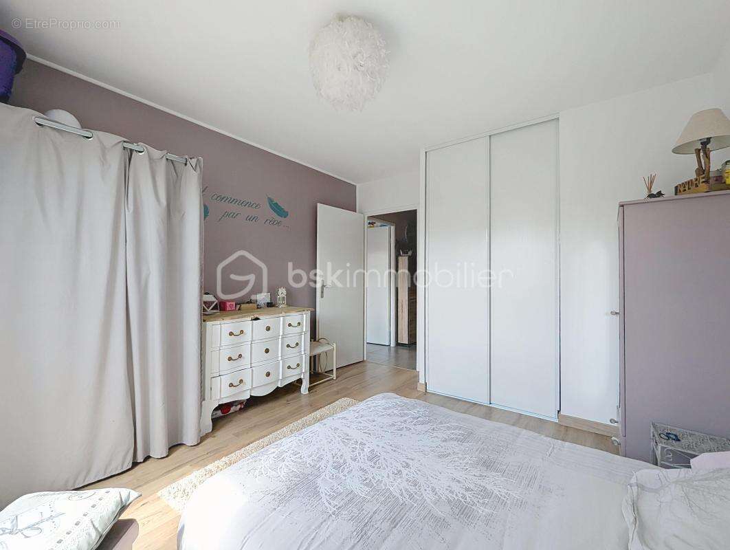 Appartement à SERRIS