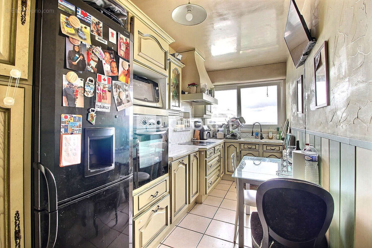 Appartement à GENNEVILLIERS