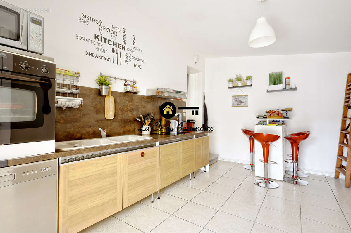 Maison à BLANQUEFORT