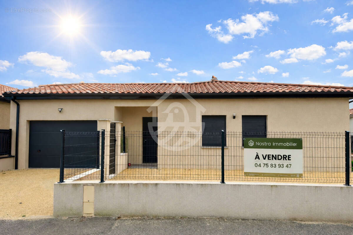 Maison à ROMANS-SUR-ISERE