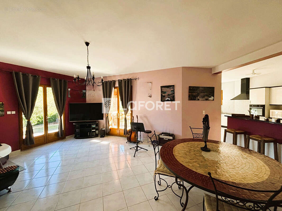 Maison à GAILLAC-TOULZA