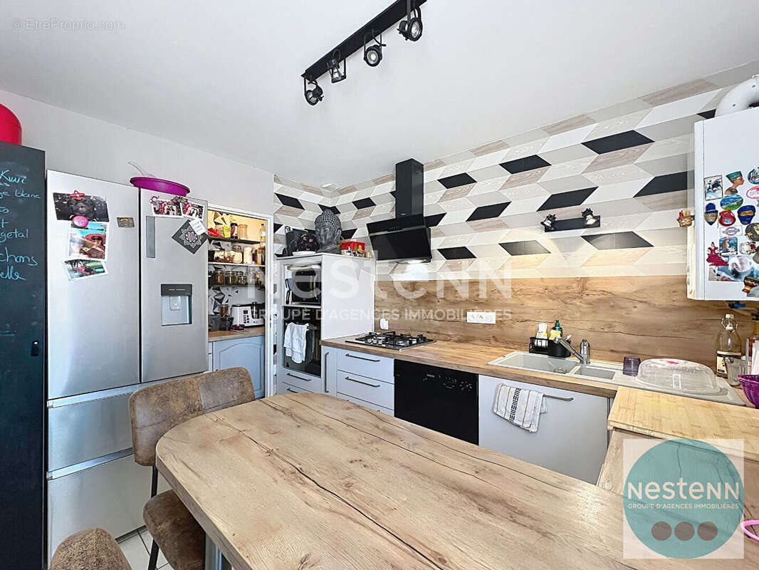 Coup de coeur à Blois : T4 en parfait état avec 2 terrasses et garage - photo 6