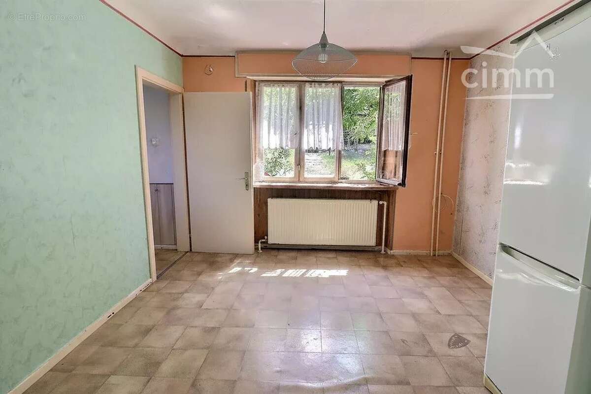 Maison familiale de 147 m² à rénover à ROSBRUCK - photo 7