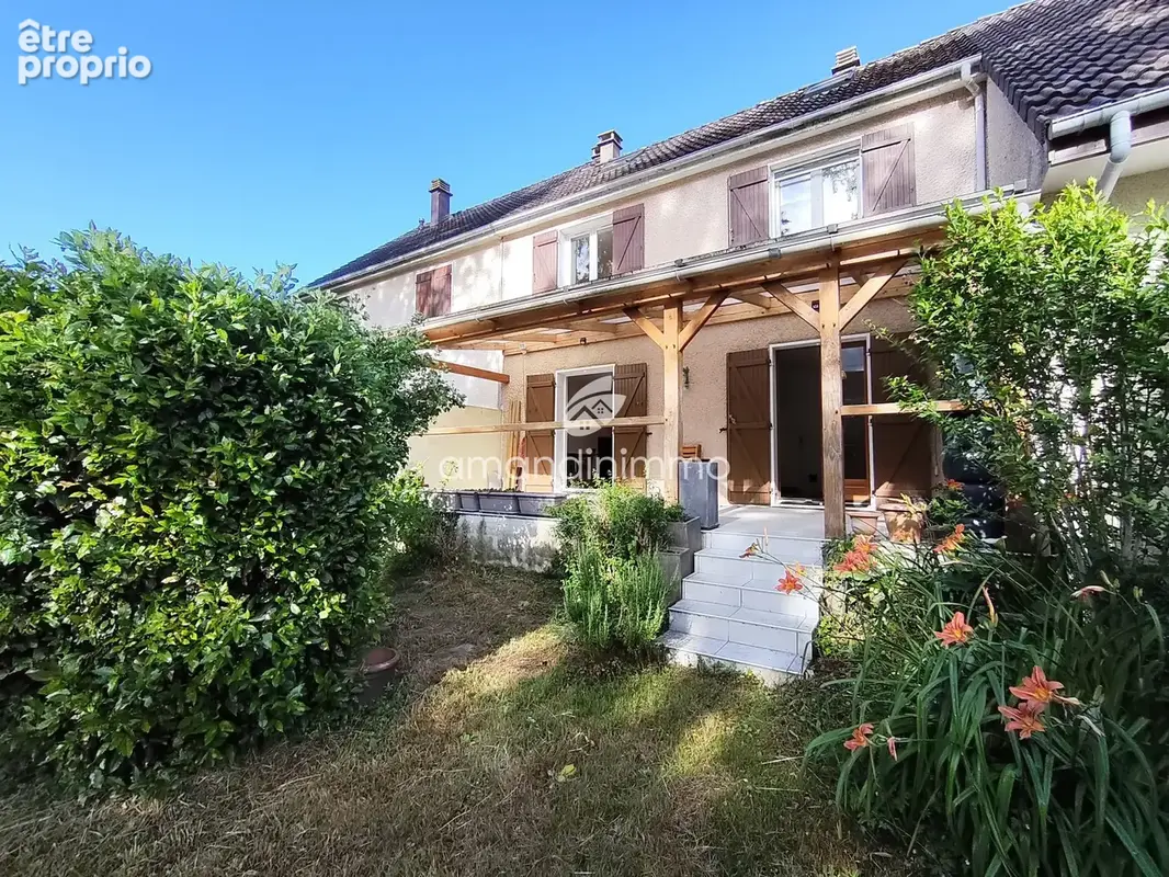 Maison 6 pièces 97 m² à vendre à Cesson (77240) - photo 1