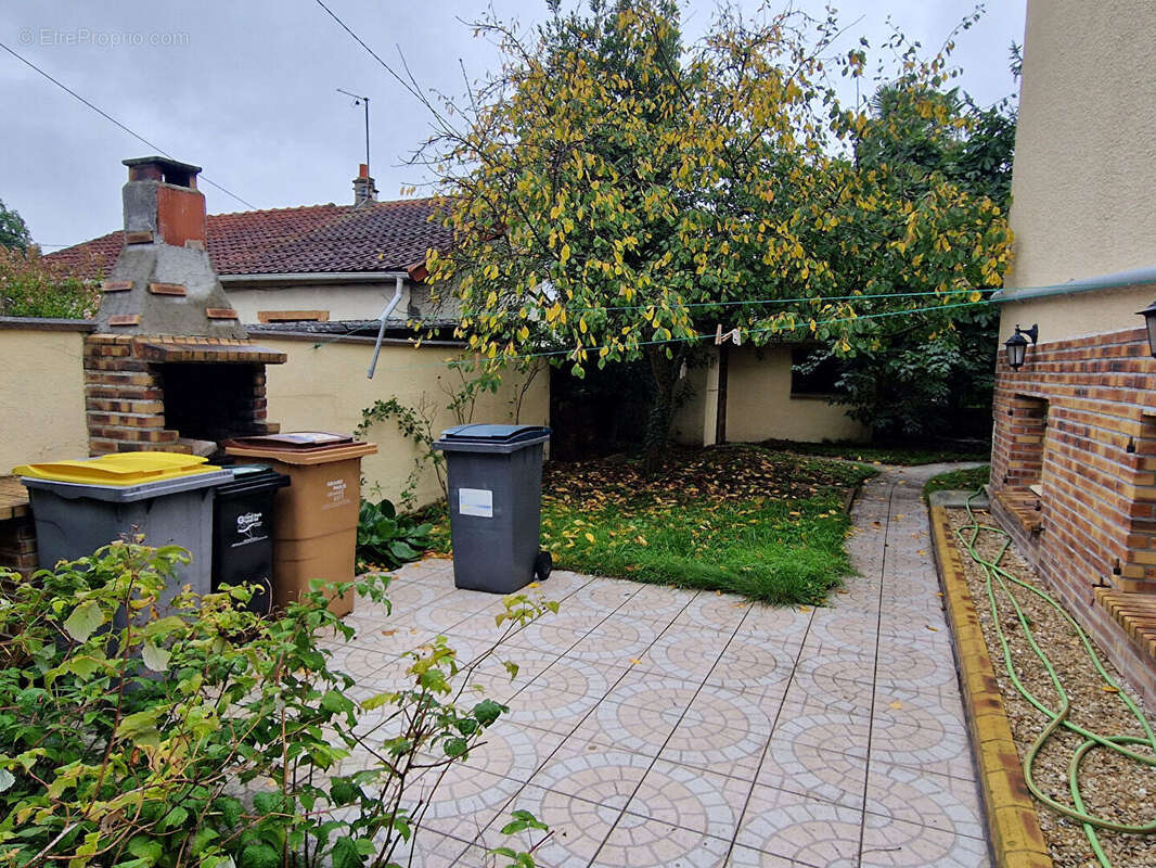 Maison à LIVRY-GARGAN