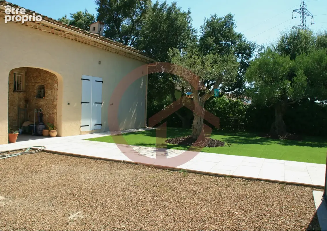 Viager Occupé — Villa plain-pied 108 m2 piscine vue Estérel — Saint-Raphaël Valescure - DÉCOTE 25% - photo 4