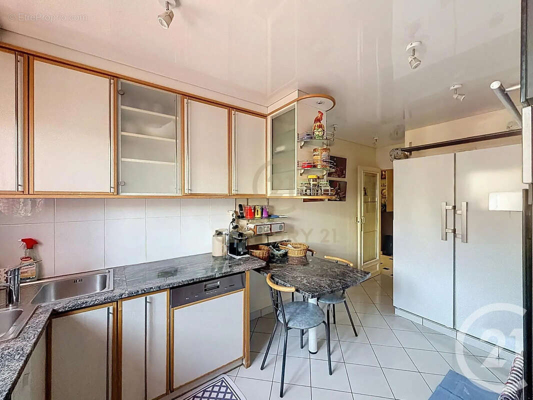 Appartement à LYON-4E