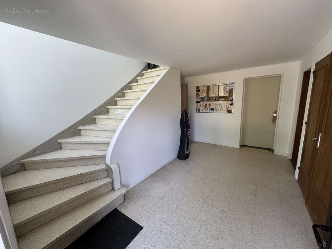 Maison à AIGUEFONDE