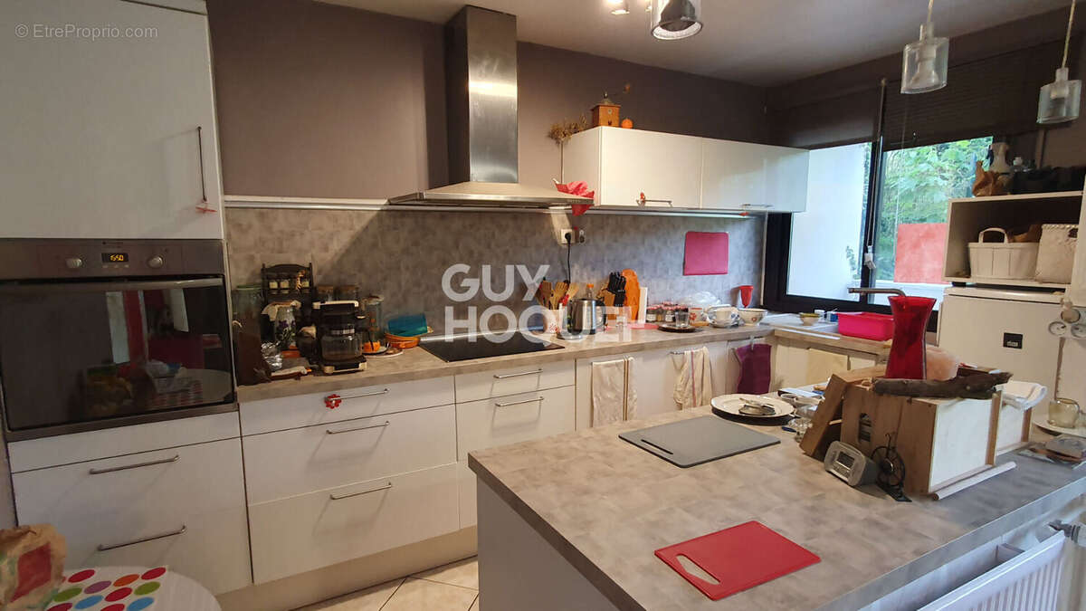 Appartement à OULLINS