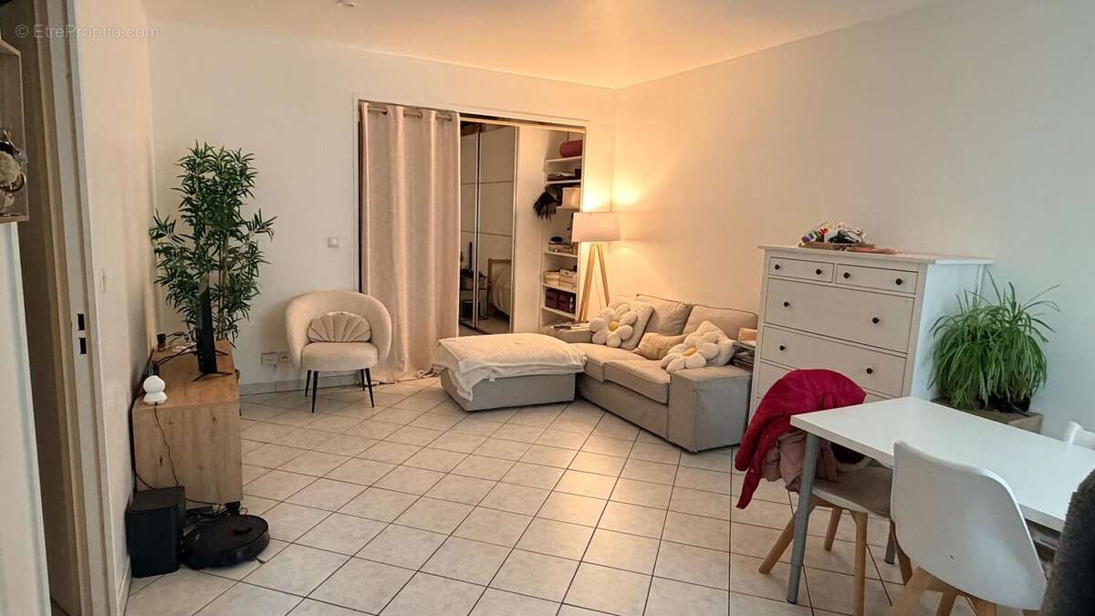 Photo 4 - Appartement à MOISSELLES