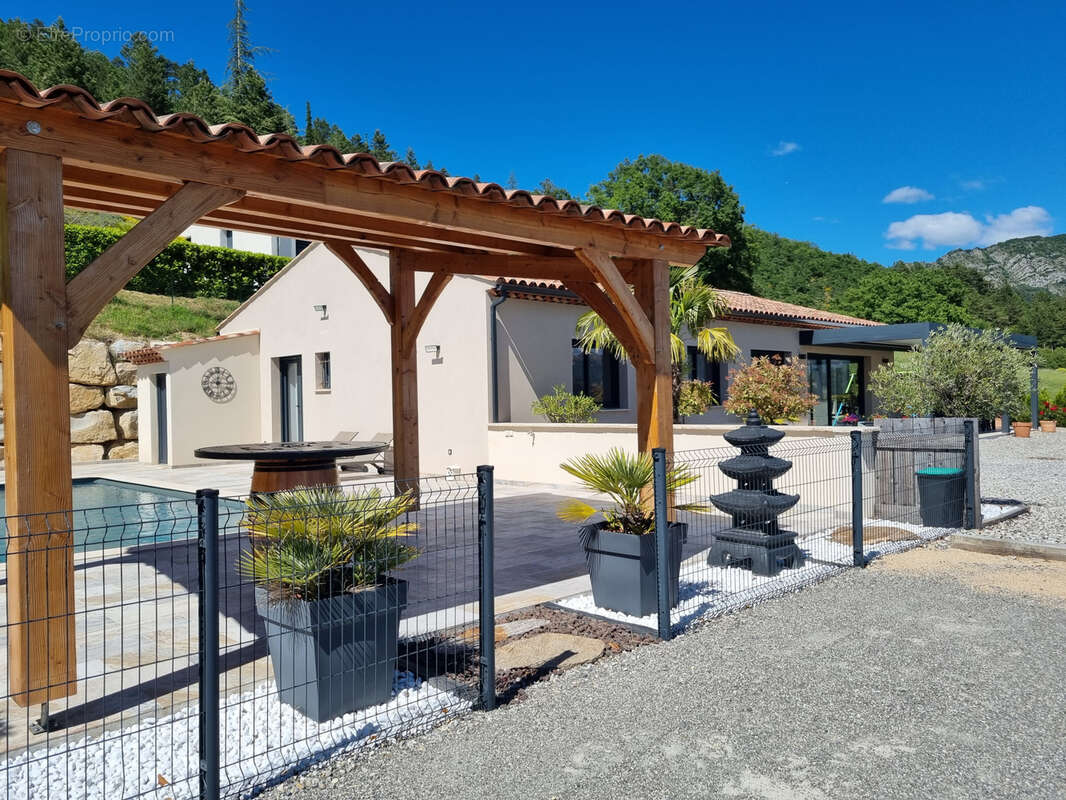 Maison à SISTERON