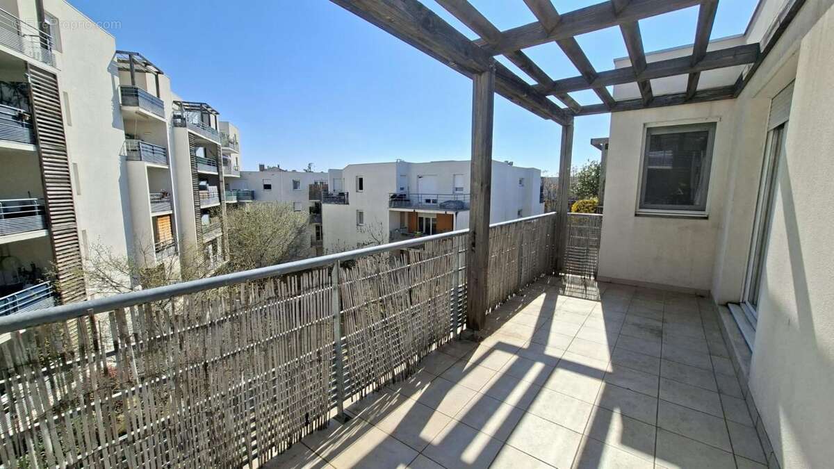 Appartement à NIMES