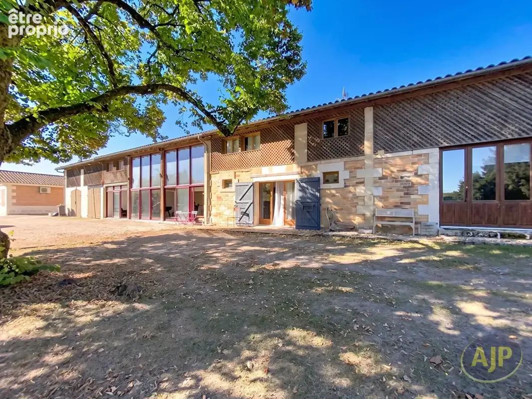 Maison à MOULIS-EN-MEDOC
