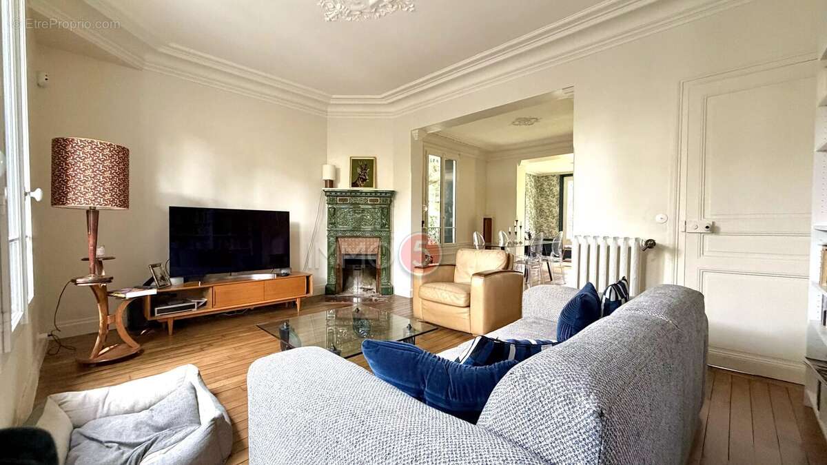 Maison à LE RAINCY