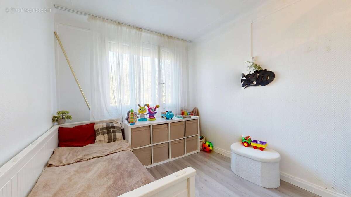 Maison à CLICHY-SOUS-BOIS