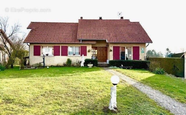 Maison à LAQUENEXY