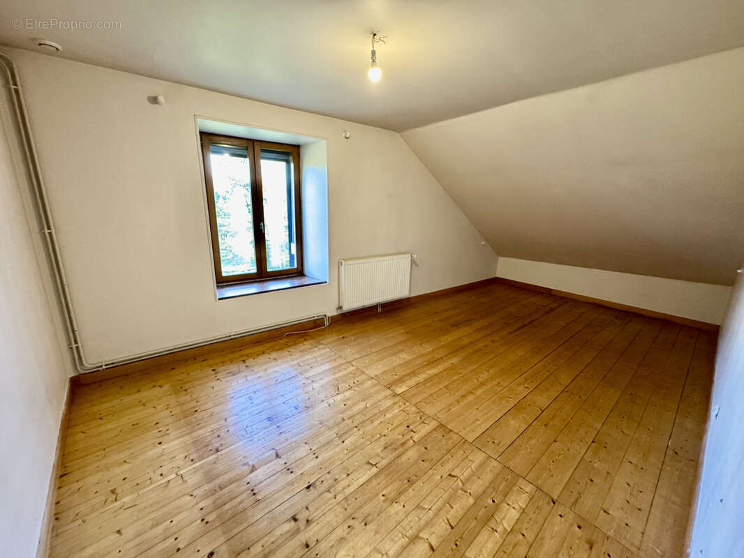 Maison à VILLERSEXEL