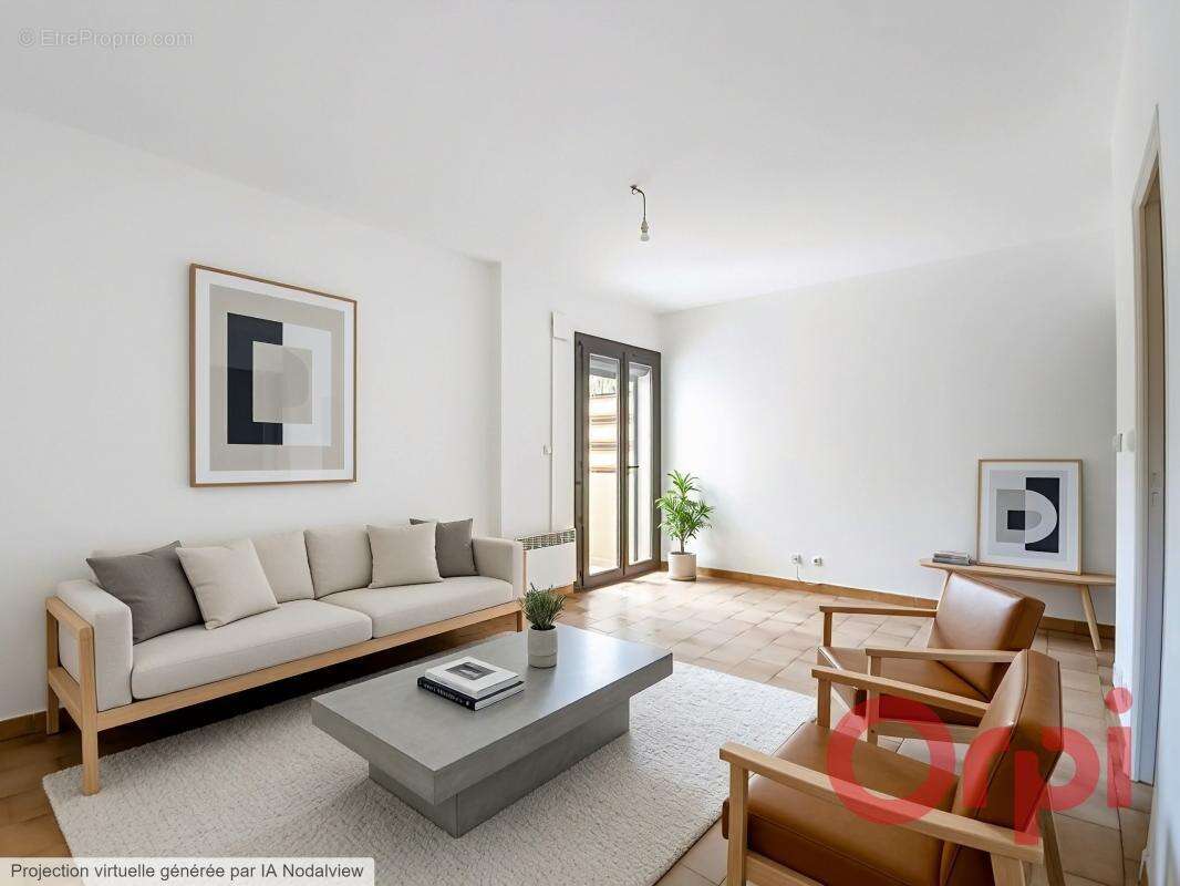 Appartement à SIX-FOURS-LES-PLAGES