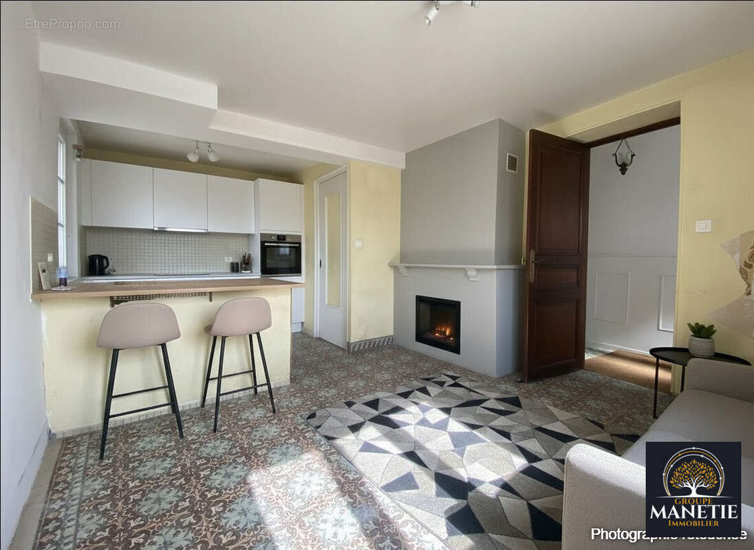 Maison à SAINTE-CATHERINE