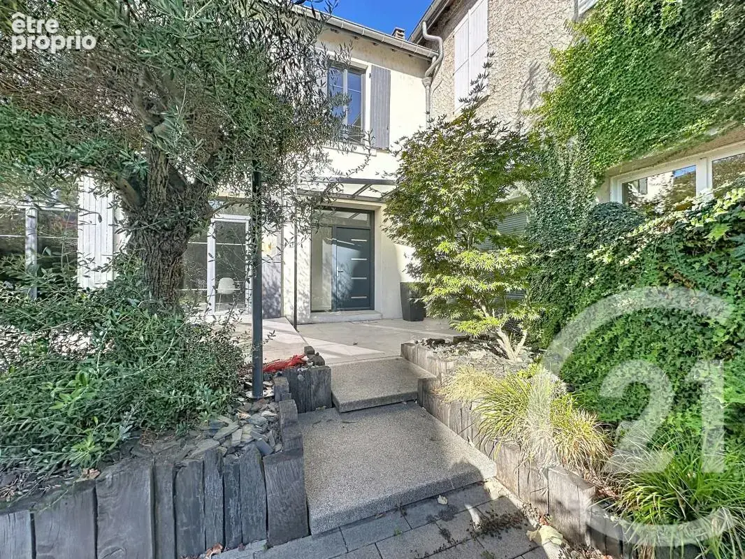 Maison 5 pièces 137 m² à vendre à Vienne (38200) - photo 2
