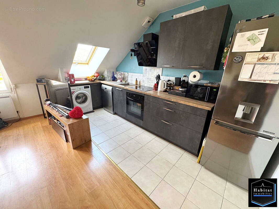 Appartement à LE PLESSIS-BELLEVILLE