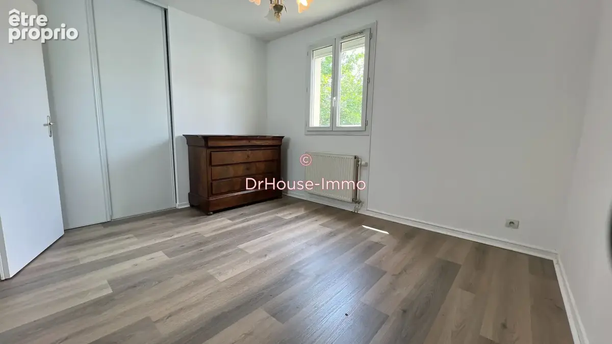 Maison 6 pièces 110 m² à vendre à Ballainvilliers (91160) - photo 16
