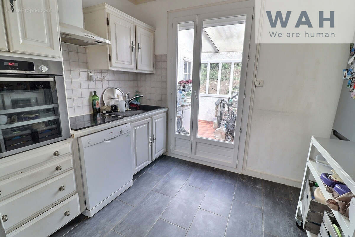 Vente maison 5 pieces plain-pied 34700 lodeve - photo 3