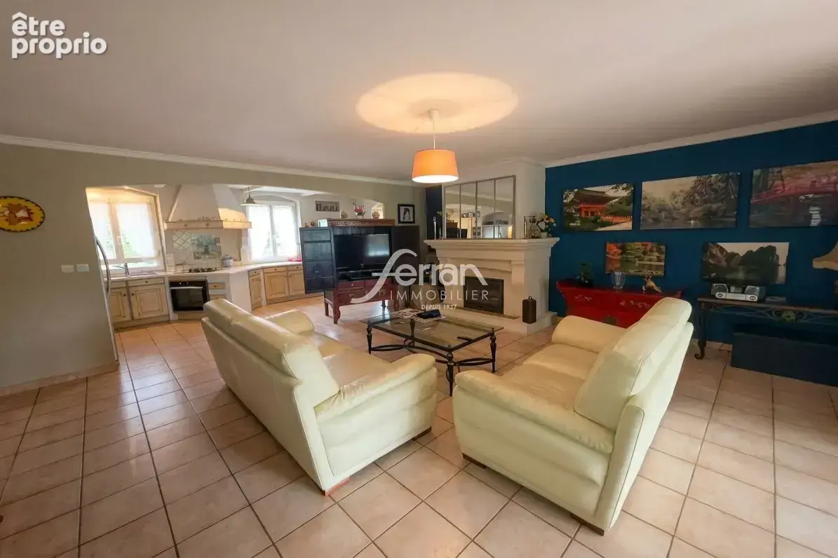 Maison 5 pièces 130 m² à vendre à Sillans-La-Cascade (83690) - photo 2