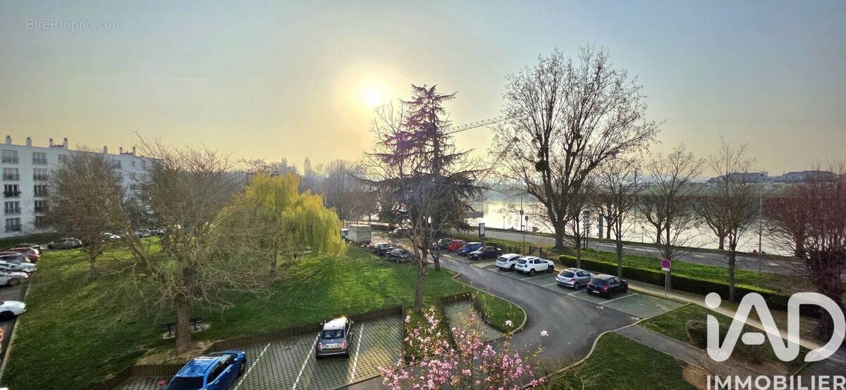 Photo 1 - Appartement à POISSY