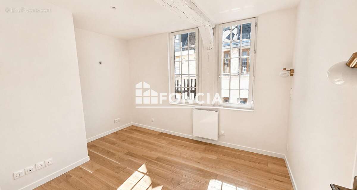ROUEN – Quartier Saint-Nicaise  Appartement 5 pièces de 87,75 m² entièrement rénové - photo 6