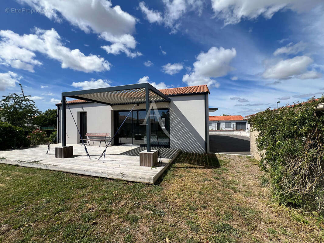 Maison à ANGLES