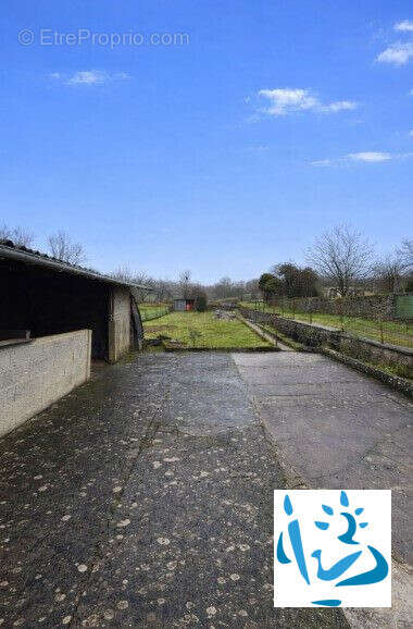 Maison à MOULINS-SAINT-HUBERT