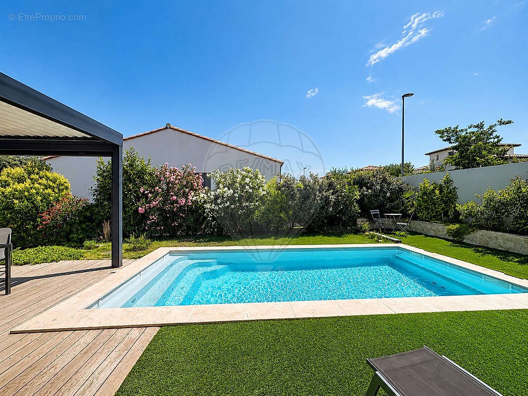 Maison à NIMES
