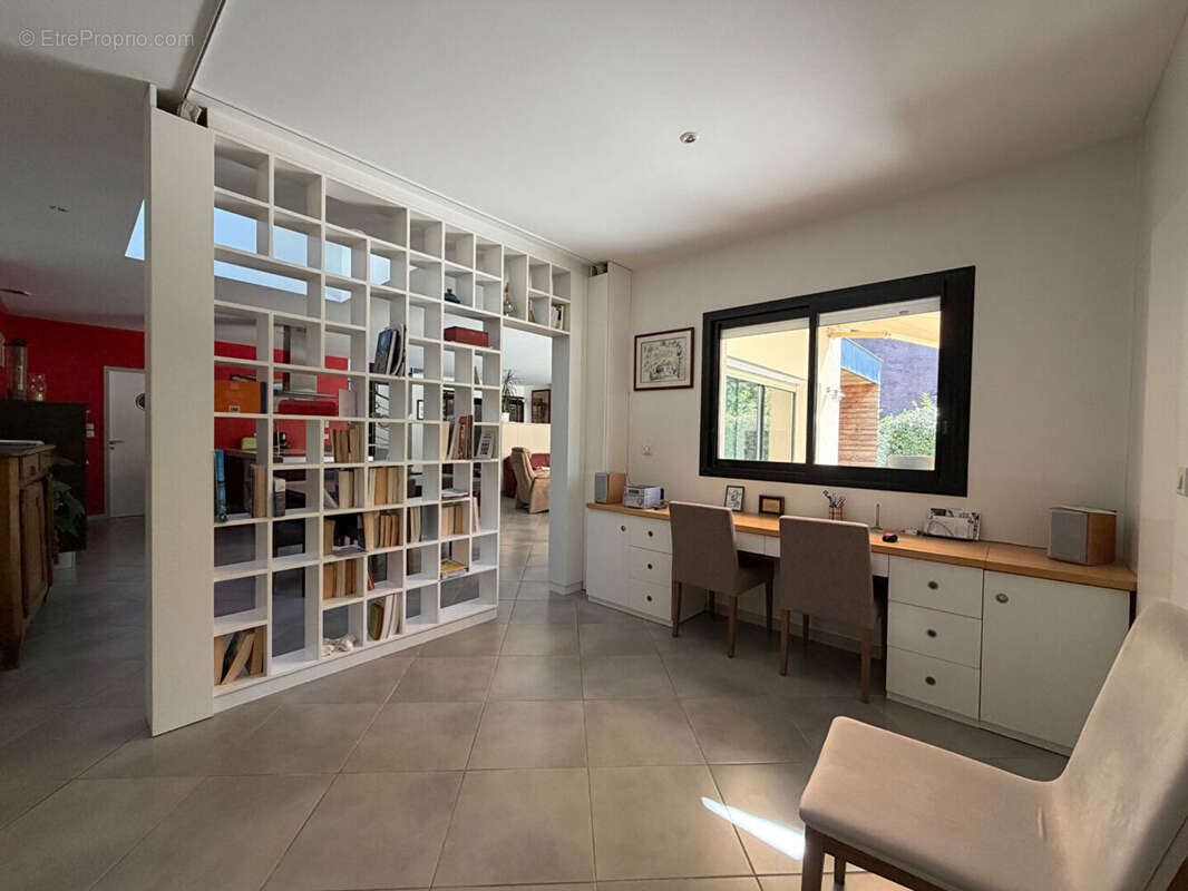 Maison à COULOUNIEIX-CHAMIERS