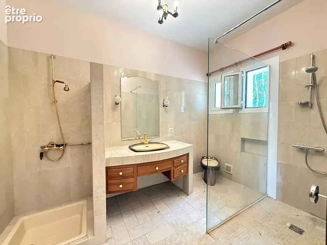 Bourlens ? Maison familiale avec appartement indépendant - photo 9