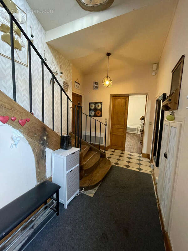 Maison à SAINTE-AULDE