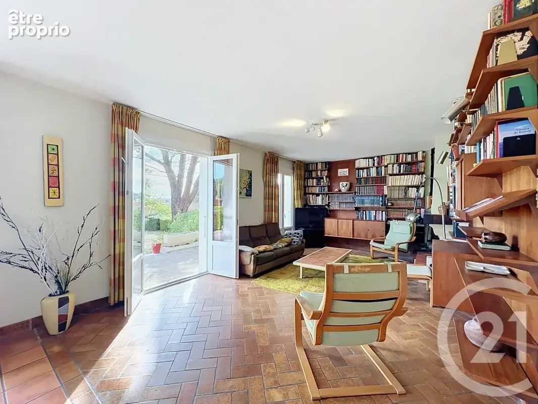 Maison 5 pièces 111 m² à vendre à Mirande (32300) - photo 2