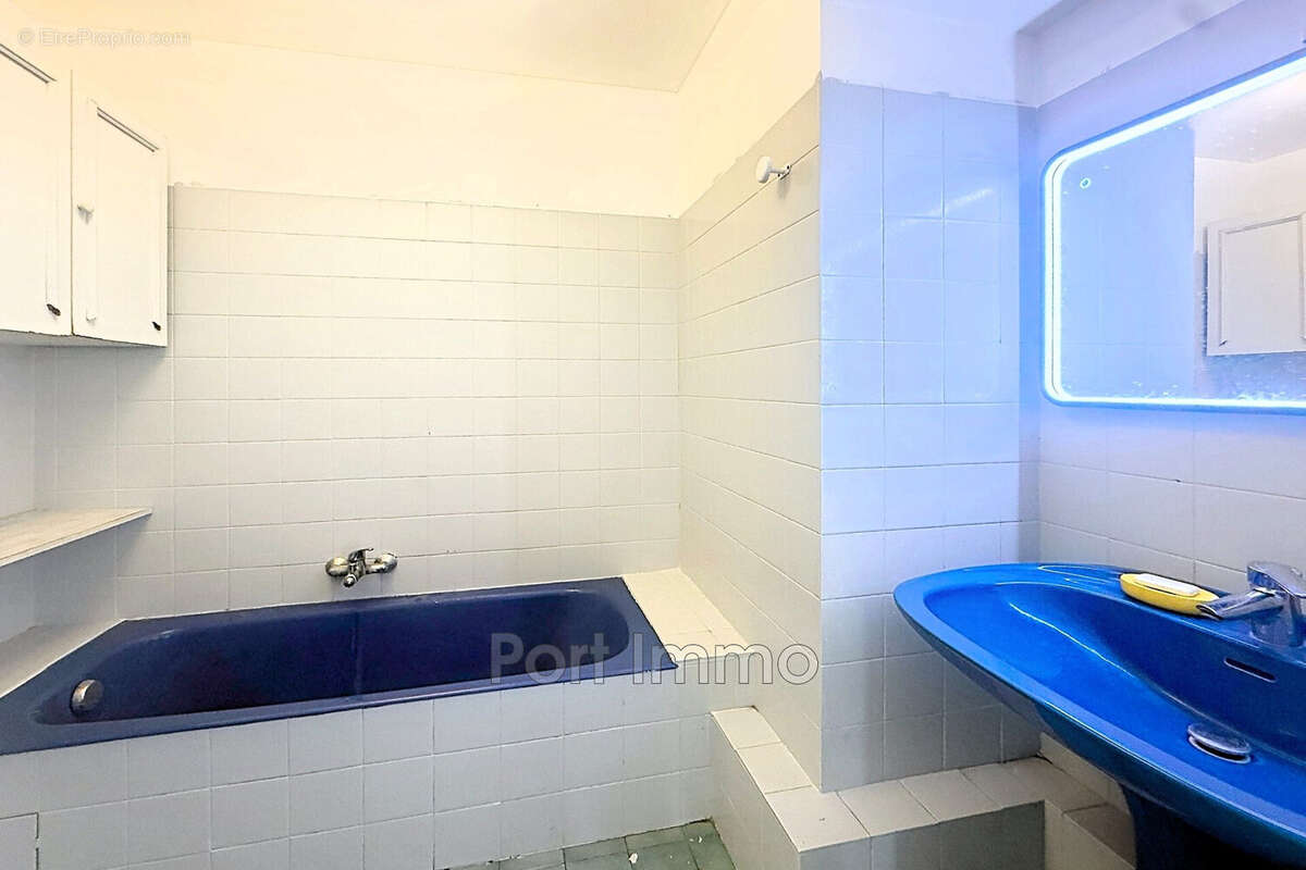 Appartement 78 m² à Saint-Laurent-Du-Var  - photo 7