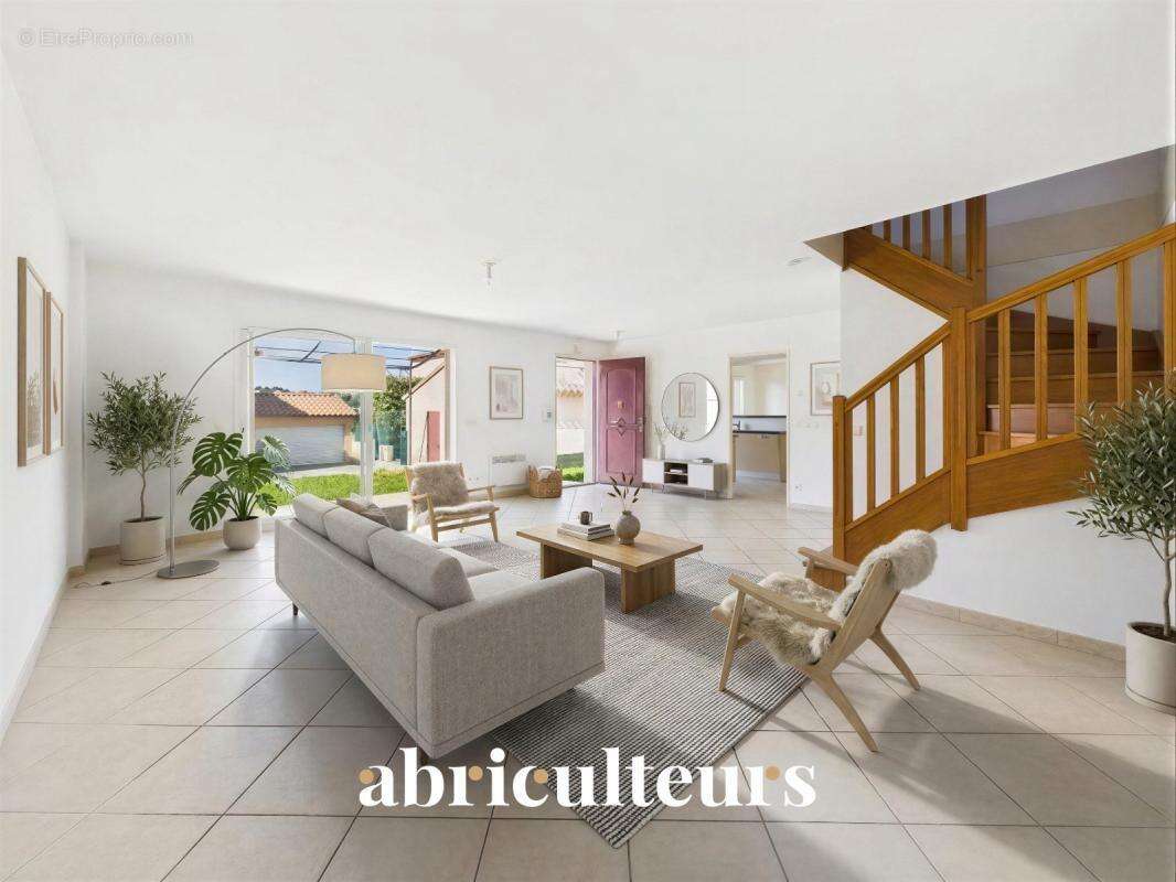 Maison à MARSEILLE-12E