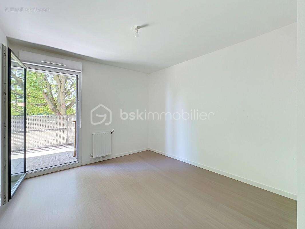 Appartement à BAGNEUX