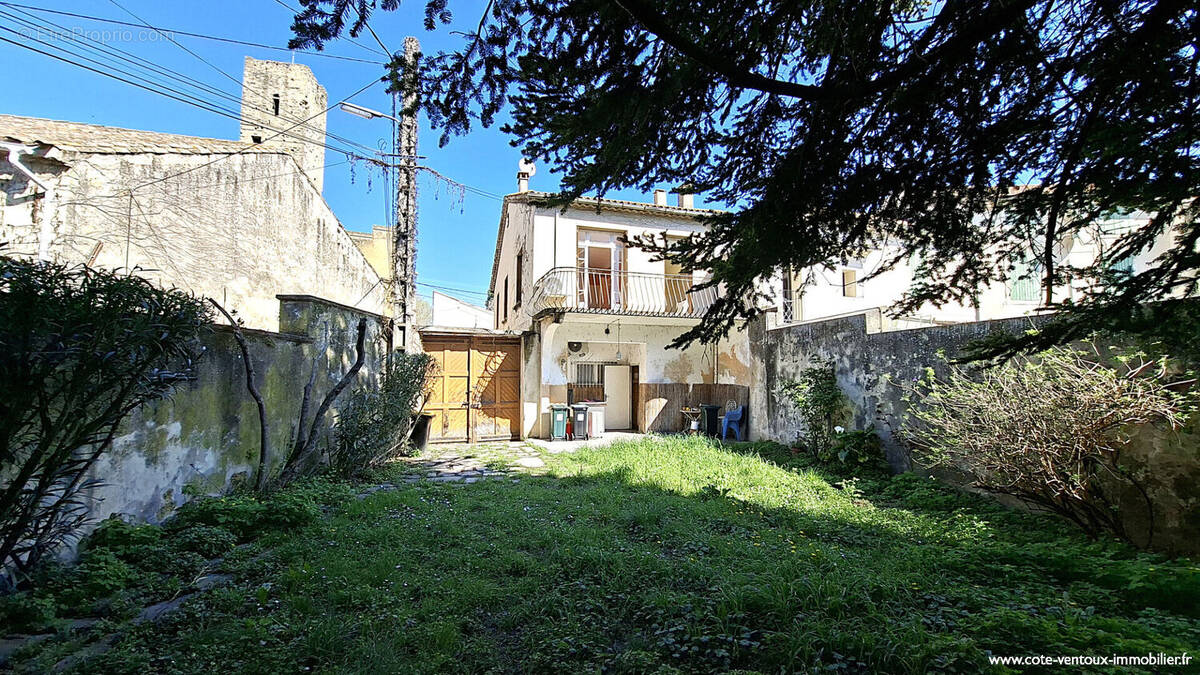 Maison à ROQUEMAURE