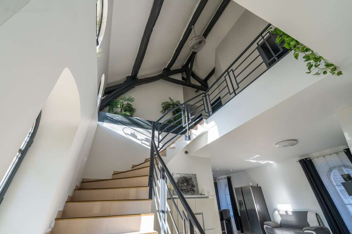 Maison à CHARMENTRAY