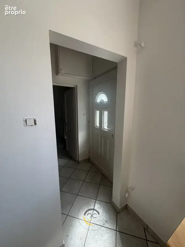 Maison + 2 appartements loués + 2 garages   260 m2   Réhon - photo 13