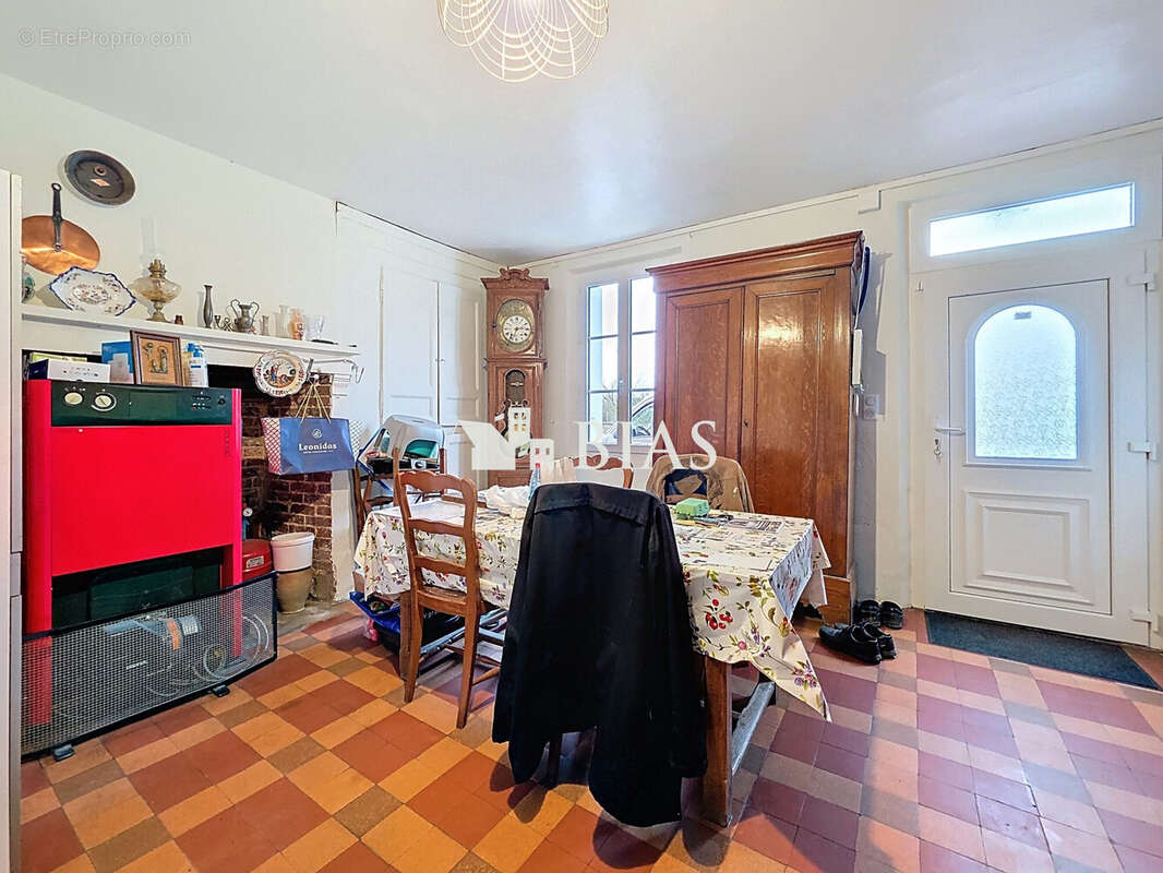 Maison à JUMIEGES