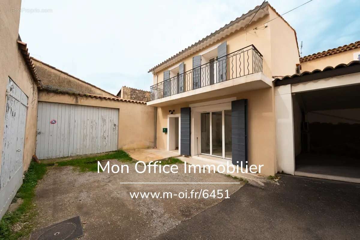 Appartement à PERTUIS