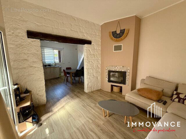 Appartement à LE CRES